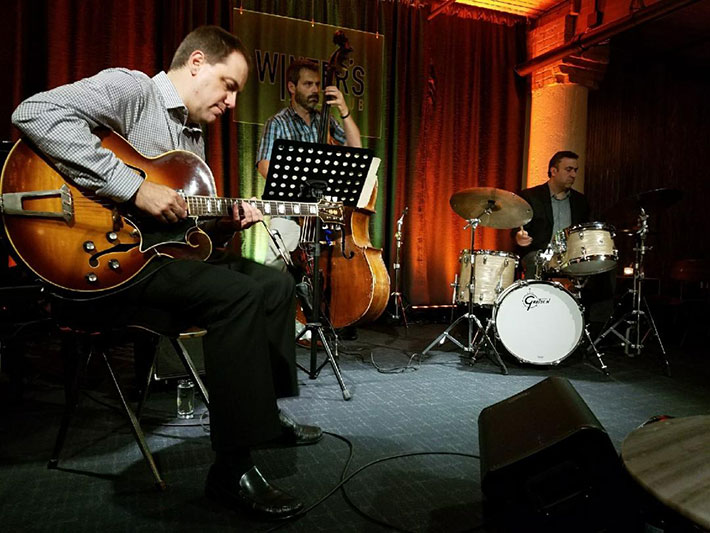 Andy Brown Trio at Winter's Jazz Club with Dennis Carroll and George Fludas